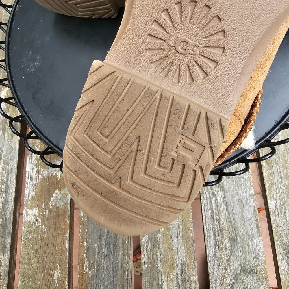 Short UGG Ankle Boots Womens McKay Chestnut Brown Suede Booties 1012358 10 41 - Picture 10 of 13